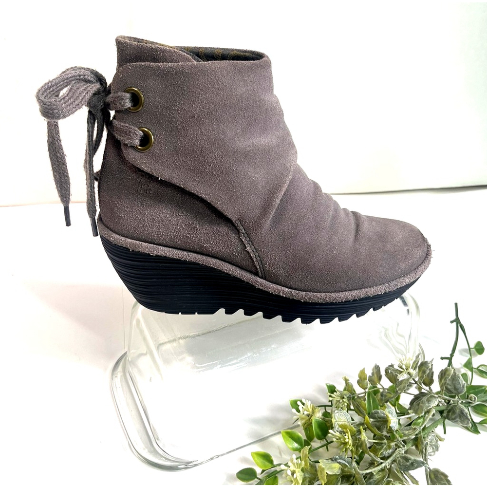 Fly London Boots Gray Suede Slouch Wedge‎ Ankle Booties Lace Size 37 EU 6.5-7 US